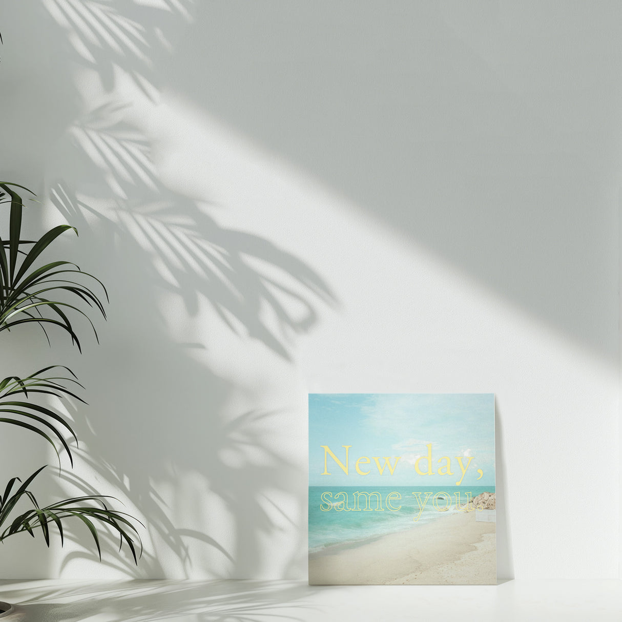 前向きな行動の起点 | 静かな海と優しい色で始まる一日 ― New day, same you.