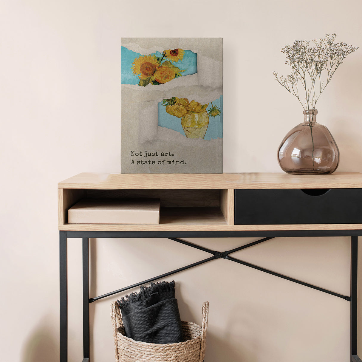 ゴッホの「ひまわり」をモチーフ、黄色い花は幸福感の象徴