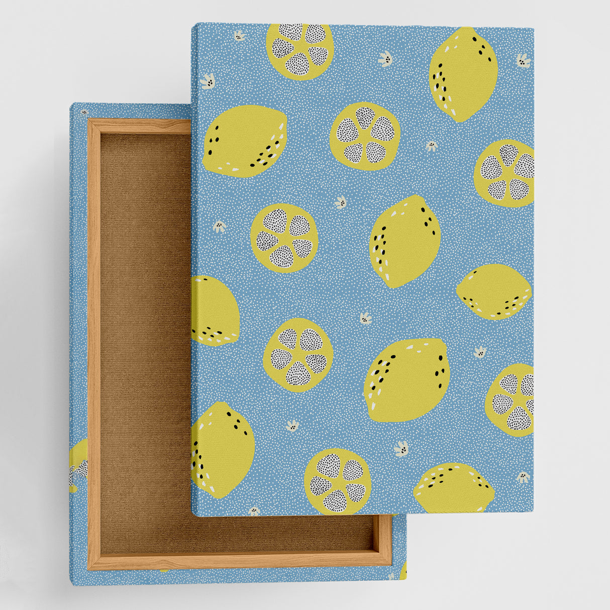 清涼感と活力をもたらす、ブルーとイエロー