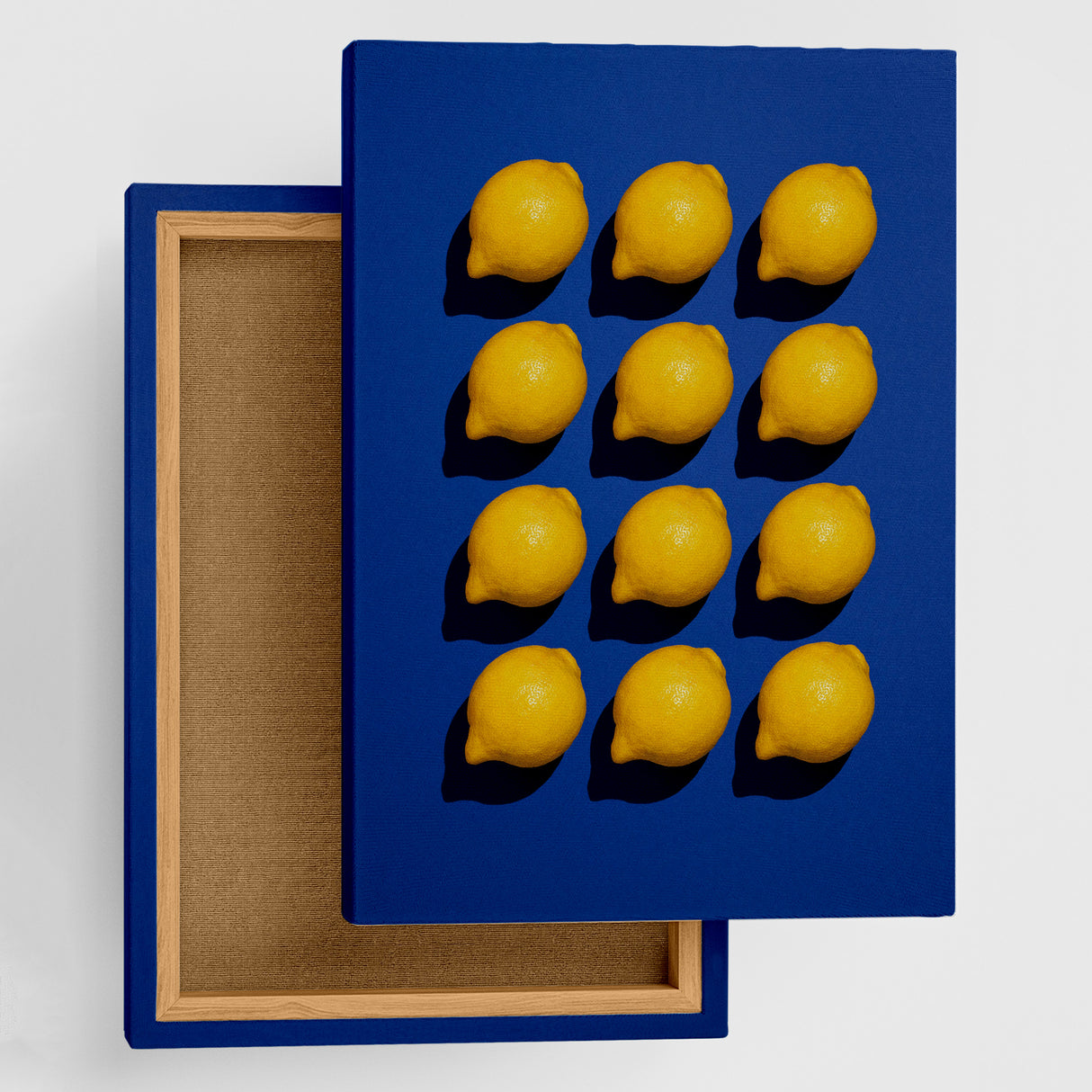 レモンの明るさ軽やかなエネルギーを注ぐ|ブルーボード・レモン