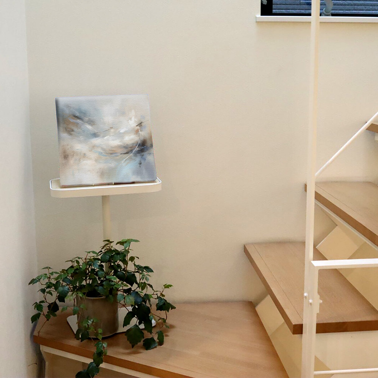 まぶたがふわりと重くなる – 砂色の雲路 – Cloud Drift