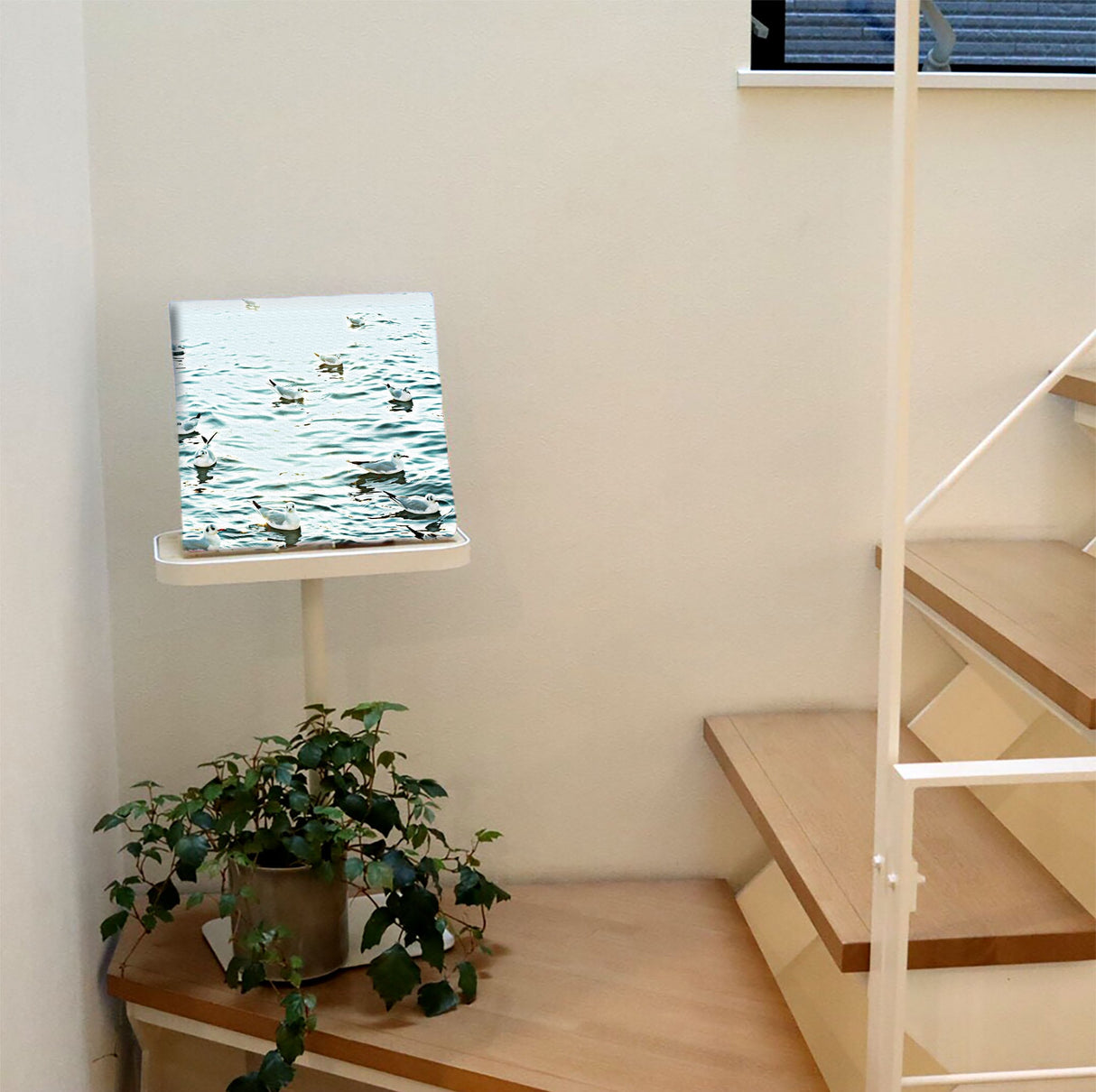 秦義之のファブリックパネル|水面 写真 壁掛け hat-0003 - ArtDeli. アートパネル専門店