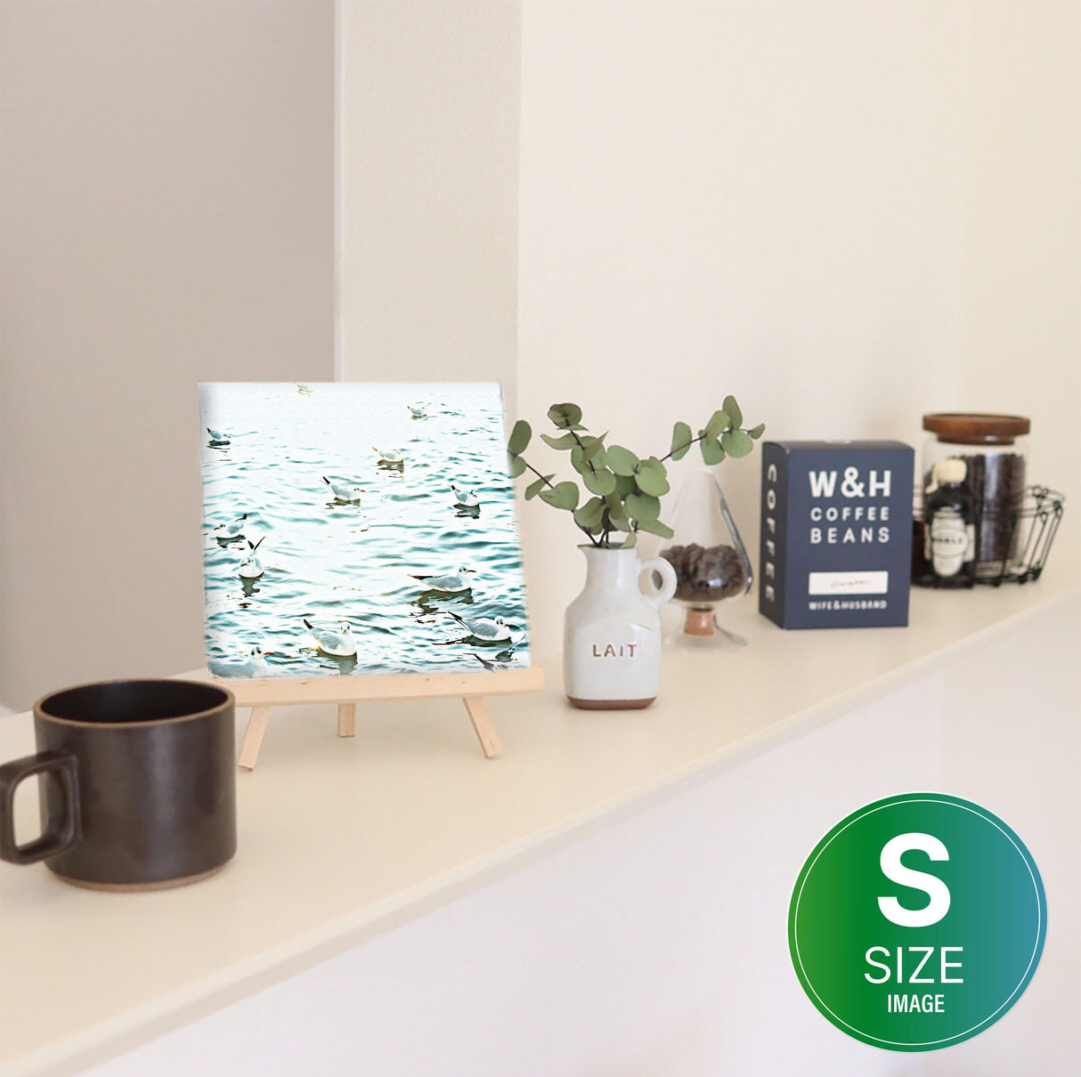 秦義之のファブリックパネル|水面 写真 壁掛け hat-0003 - ArtDeli. アートパネル専門店