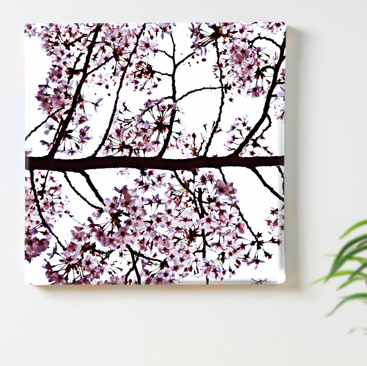 秦義之のファブリックパネル|花 アート 雑貨 hat-0005 - ArtDeli. アートパネル専門店