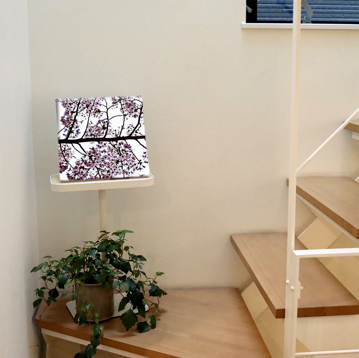 秦義之のファブリックパネル|花 アート 雑貨 hat-0005 - ArtDeli. アートパネル専門店