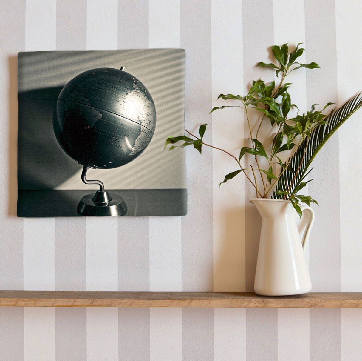 秦義之のファブリックパネル|地球儀 ウォールデコ インテリア hat-0008 - ArtDeli. アートパネル専門店