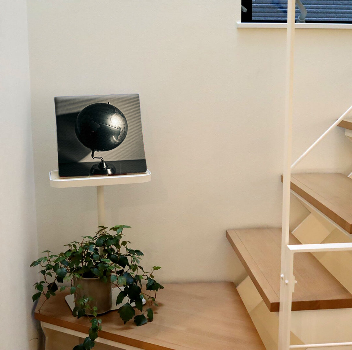 秦義之のファブリックパネル|地球儀 ウォールデコ インテリア hat-0008 - ArtDeli. アートパネル専門店