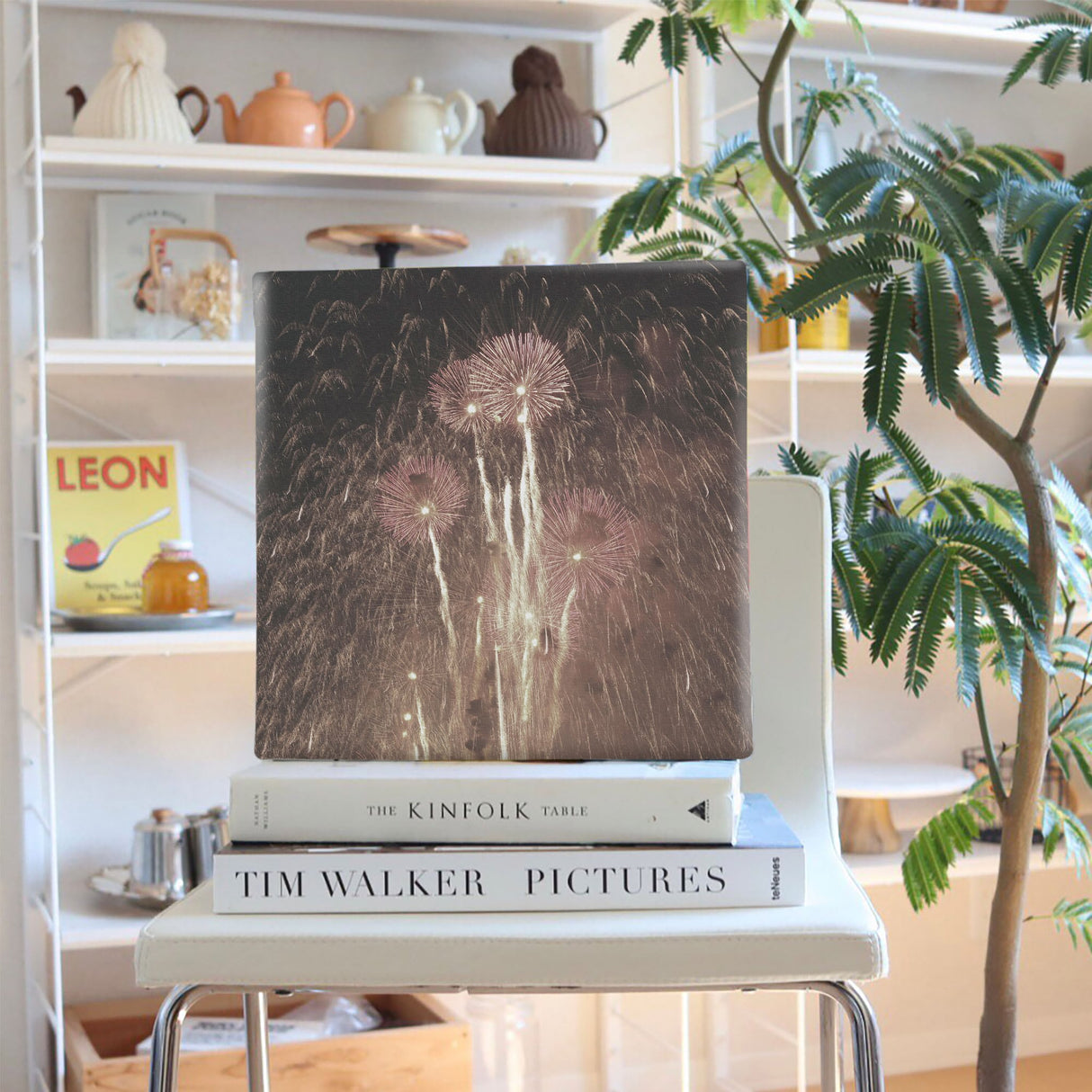 秦義之のファブリックパネル|花火 インテリア アート hat-0010 - ArtDeli. アートパネル専門店