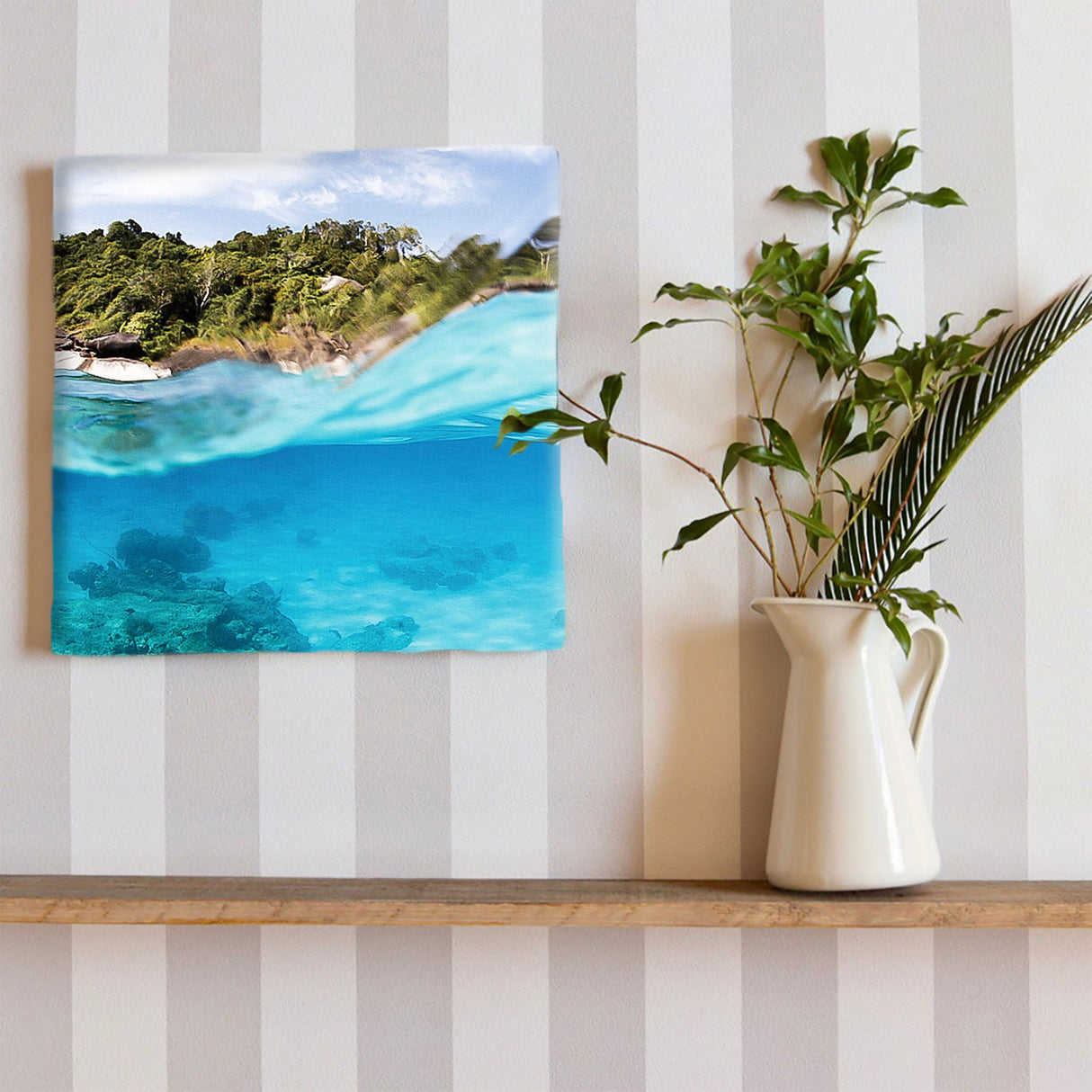 楠哲也氏が撮影したインテリア小物|水中 インテリア アート kus-0004 - ArtDeli. アートパネル専門店