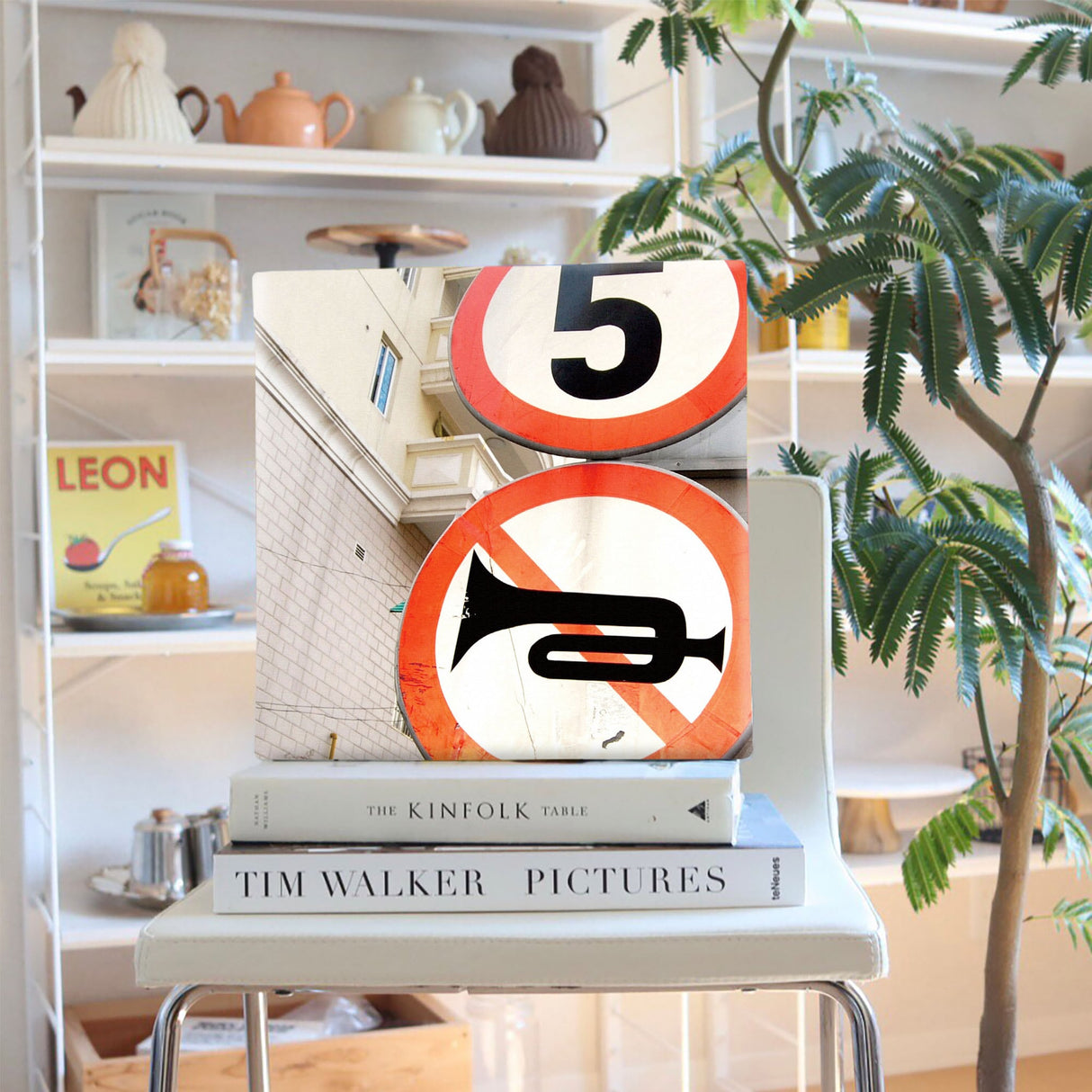 サインモチーフのインテリア小物 写真 壁掛け pho-0018