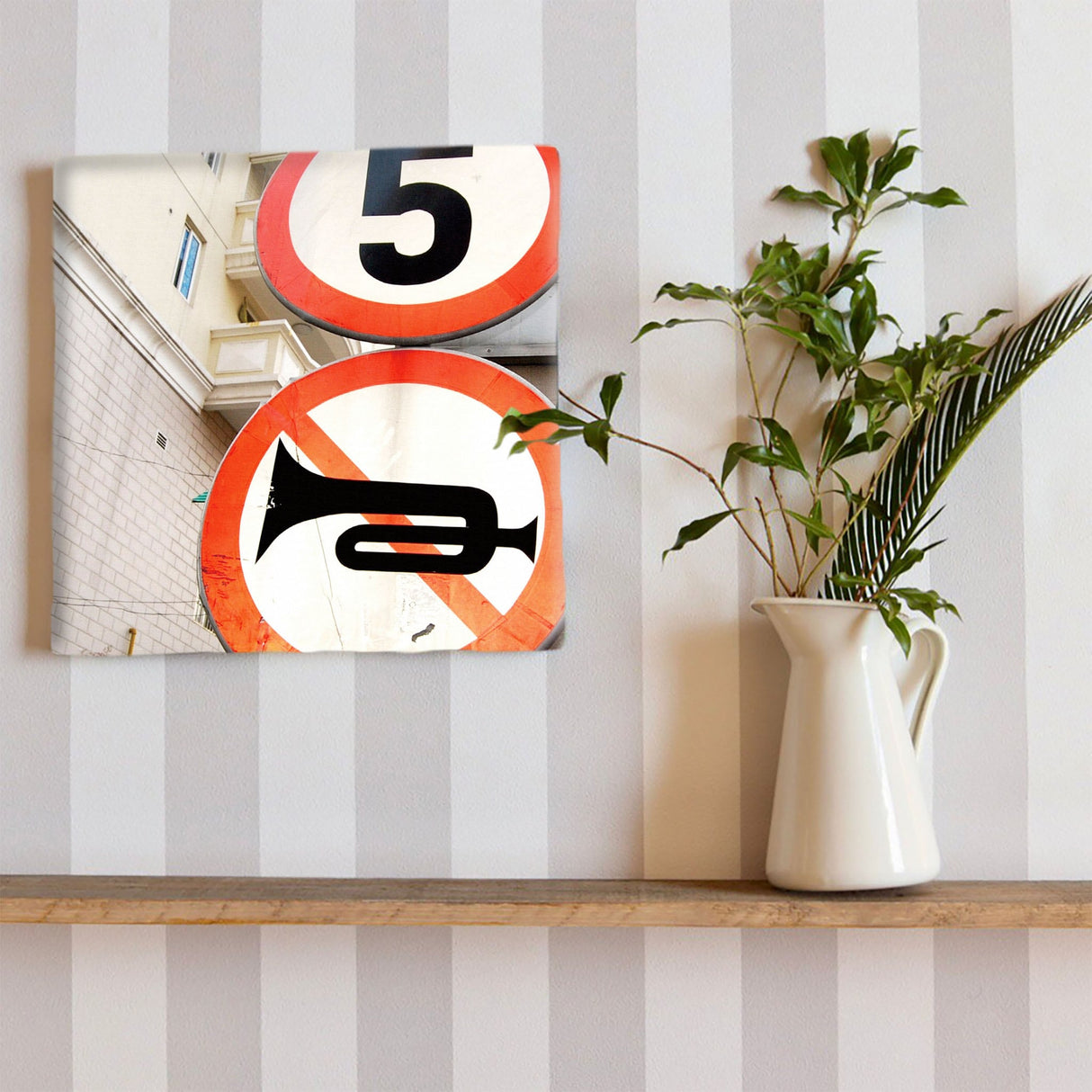 サインモチーフのインテリア小物 写真 壁掛け pho-0018