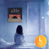 まどろみに誘う、眠りの番猫がそっと見守る – スリープ・キャット – Sleep Cat