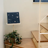 呼吸がすうっと深くなり、やさしい夜のまどろみへと誘われる – 星々の余白 – Celestial Quietude