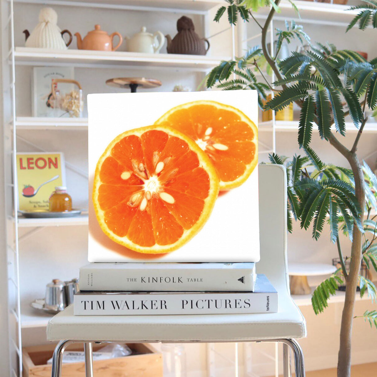 オレンジのインテリア小物　アート　雑貨 pho-0020