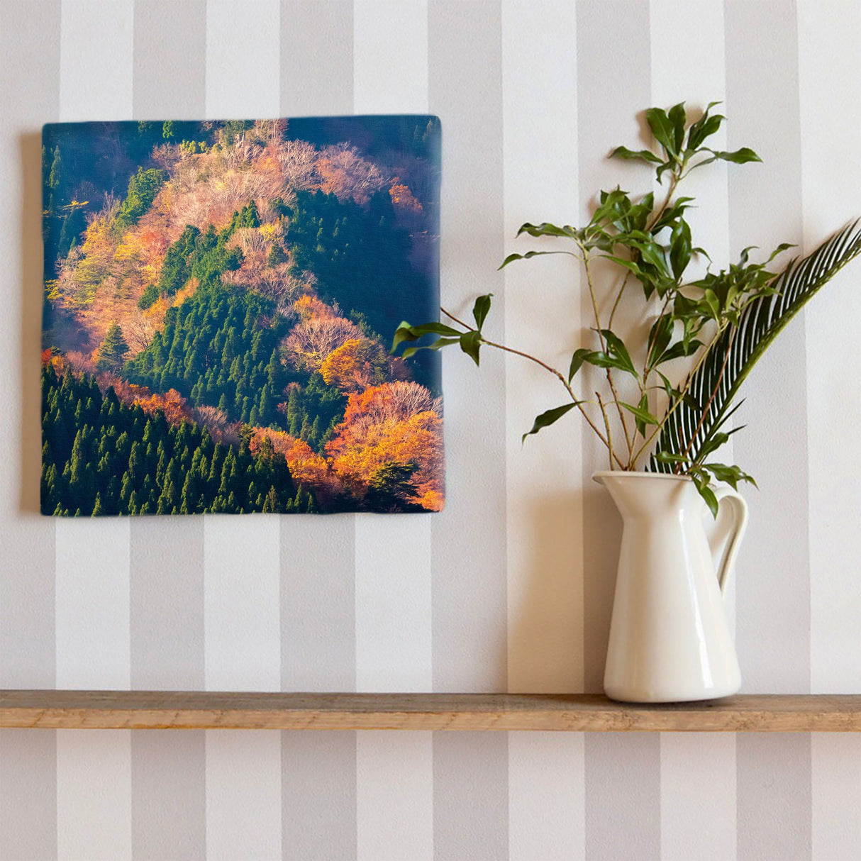 [Charity included] Fabric panel by hermit photographer Sakakibara Interior goods Nara Prefecture Power of art Nature Autumn leaves skbr-0003